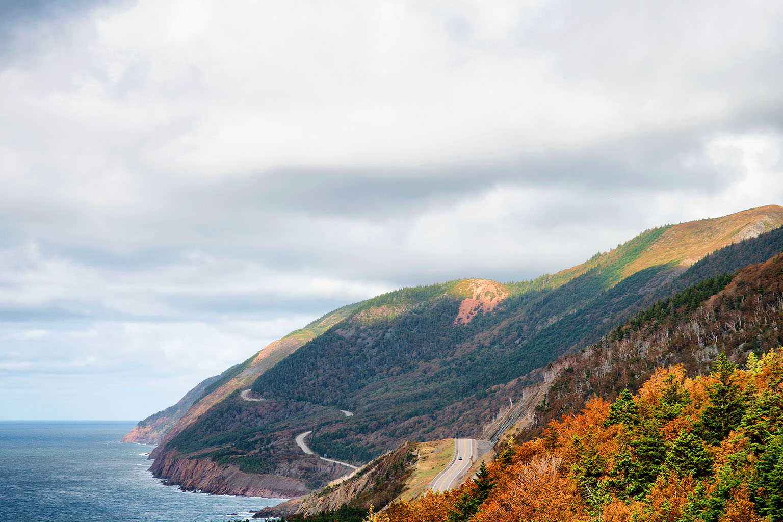 Picture of a winding coastal road